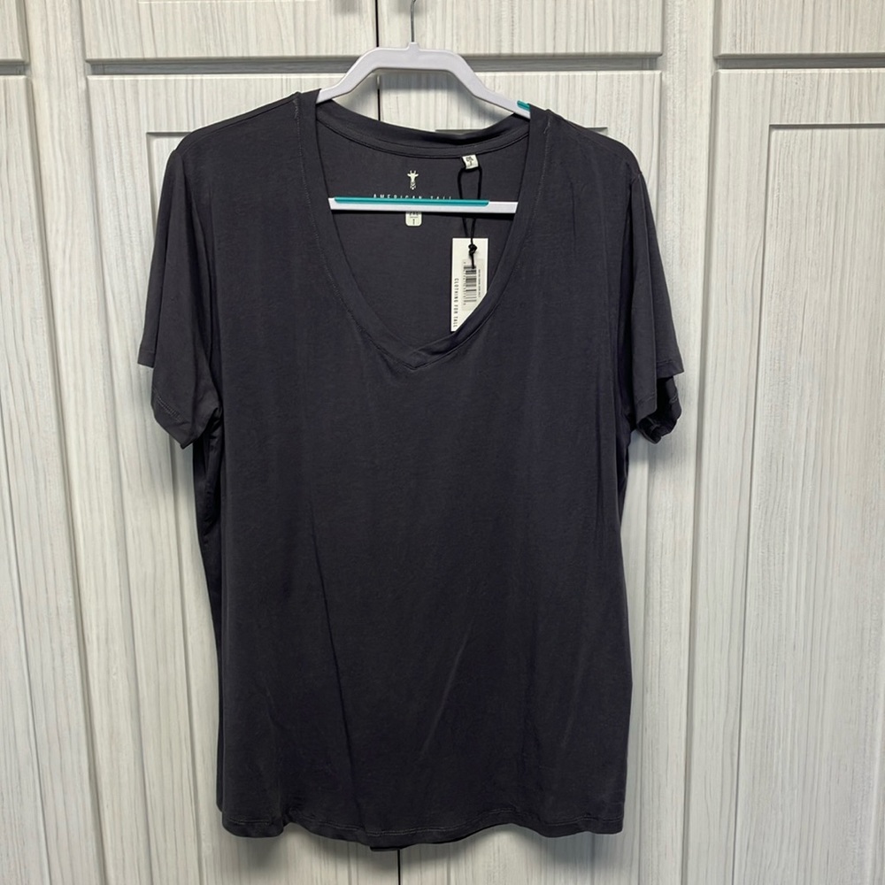 American Tall 2XL Tall Gray V-Neck TShirt